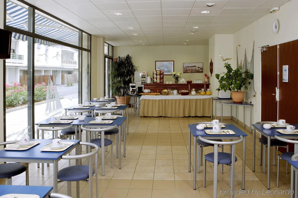 Brit Hotel Confort Lannion Centre Gare