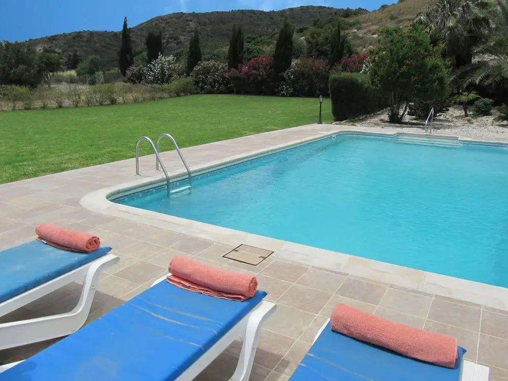 Gorgeous Bungalow by Pissouri Bay, With Private Pool, Landcaped Garden