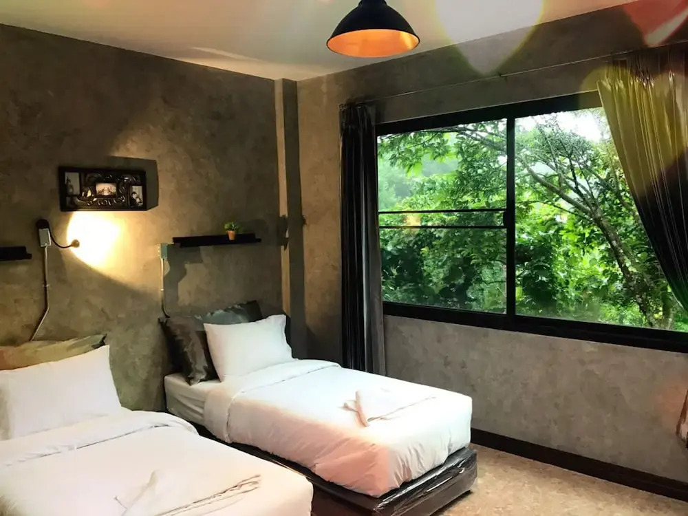 Sut Jai House