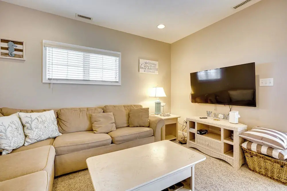 Wildwood Vacation Rental: Walk to Beach Access!