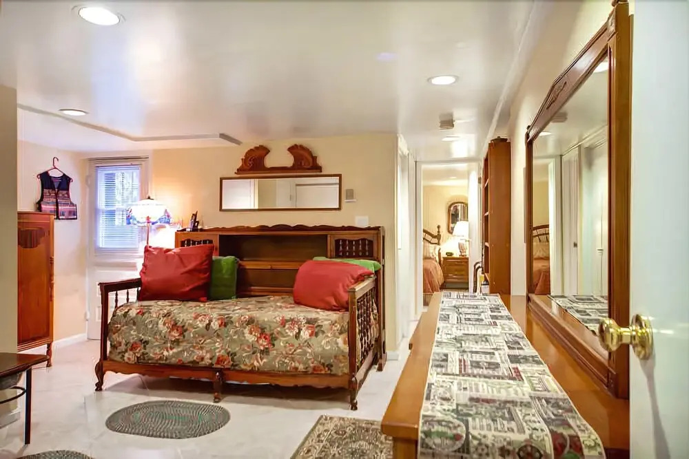 134 Southeast Apartment #1024 - 1 Br Apts