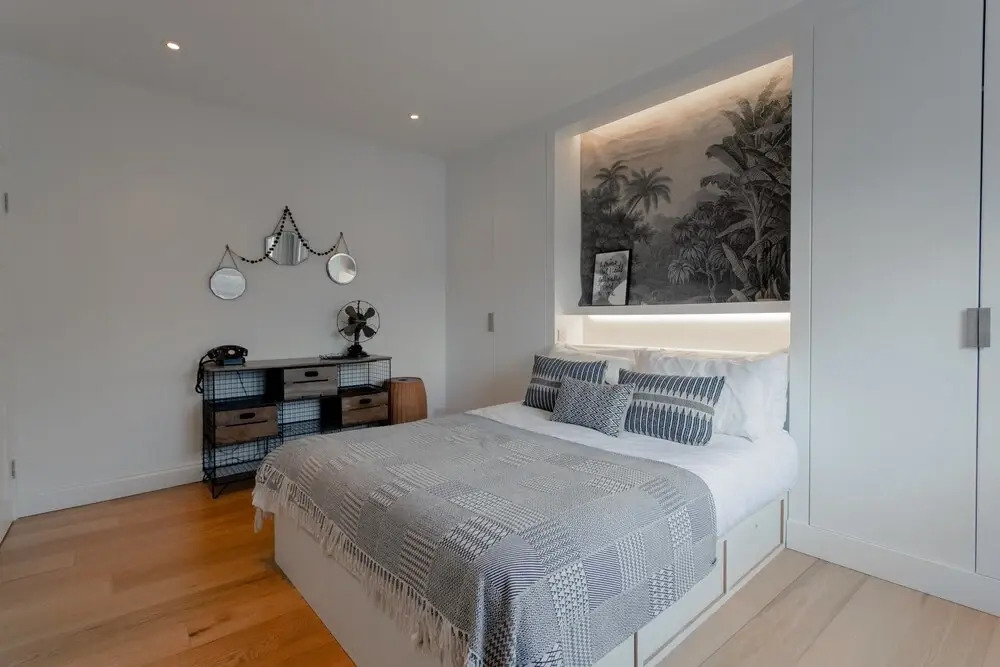 Vibrant 2 Bedroom Apartment in Notting Hill