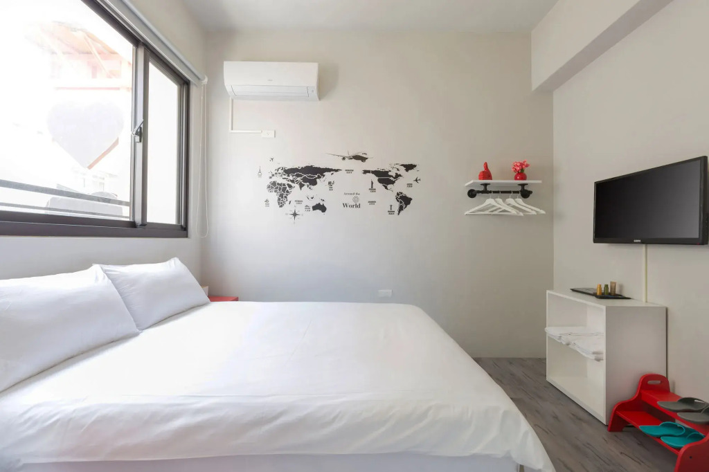 MUNA Hostel