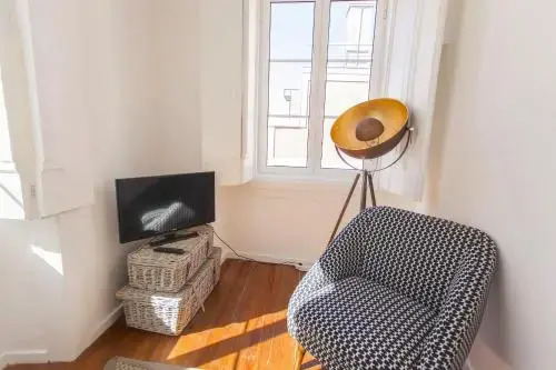 Bairro Alto Living 2BDR Duplex by LovelyStay
