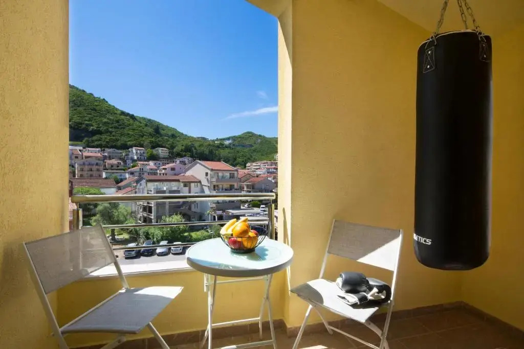 New Cozy Family one bedroom apartment Budva