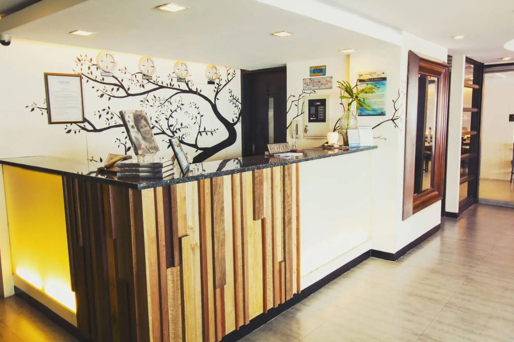 Fersal Hotel Neptune Makati