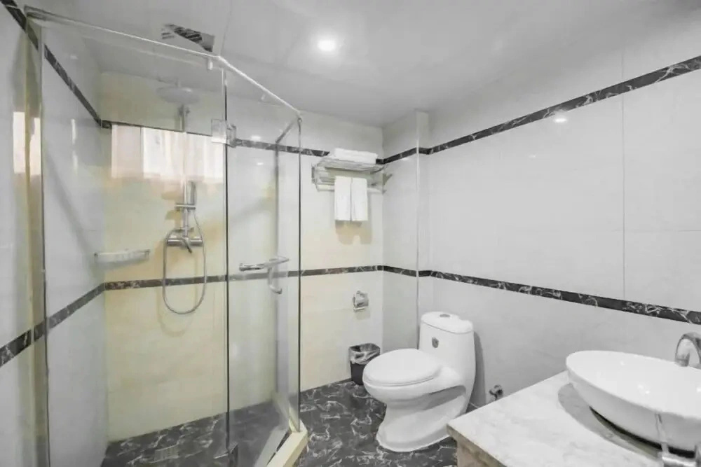 Dongcheng Hotel