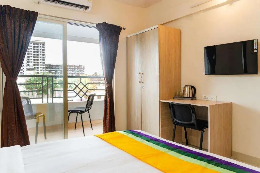 Itsy Hotels Opal Suites, Mundhwa, Near Koregaon Park