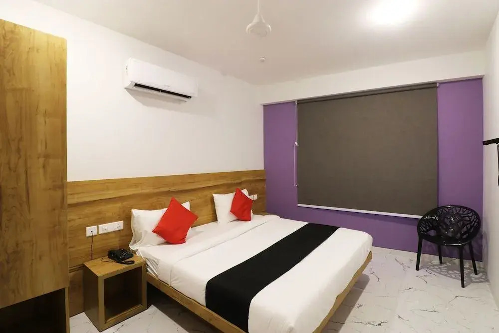 Capital O 47534 Gazelle Inn