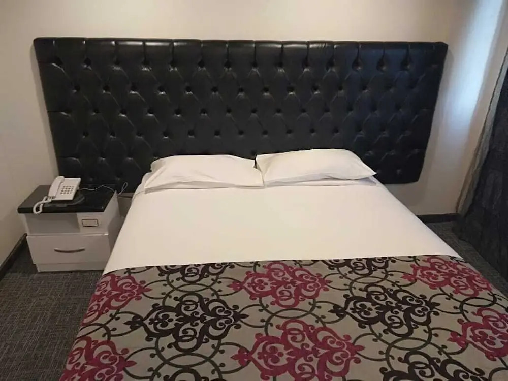 Shehrazad Nile Floating Hotel