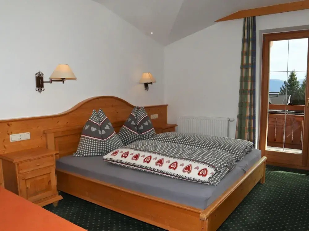 Apartment in Hochkrimml Near Ski Slopes