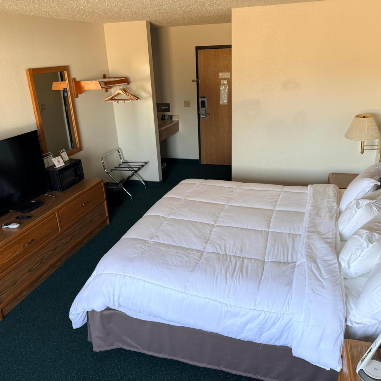 Budget inn & Suites