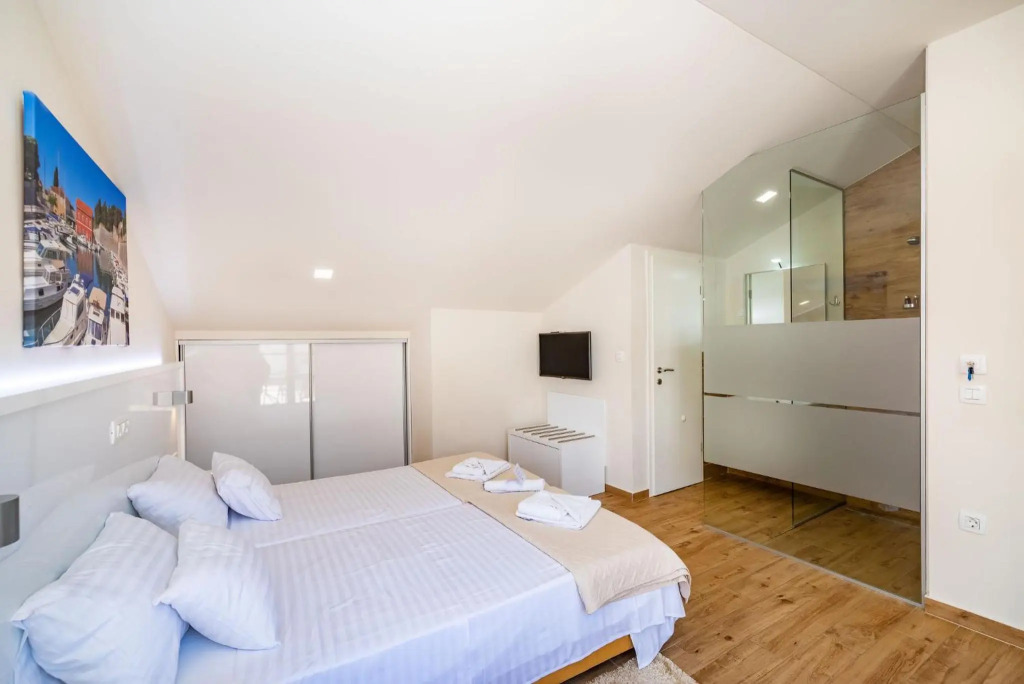 Idassa Atrium rooms