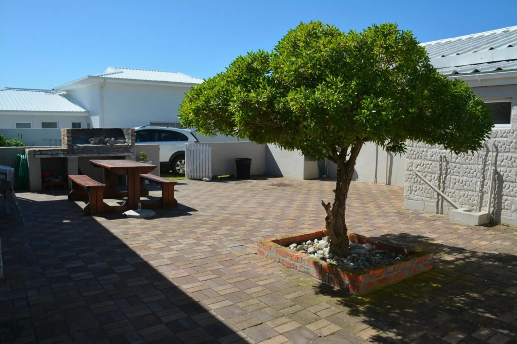Haus Windhoek - Charming Coastal Escape