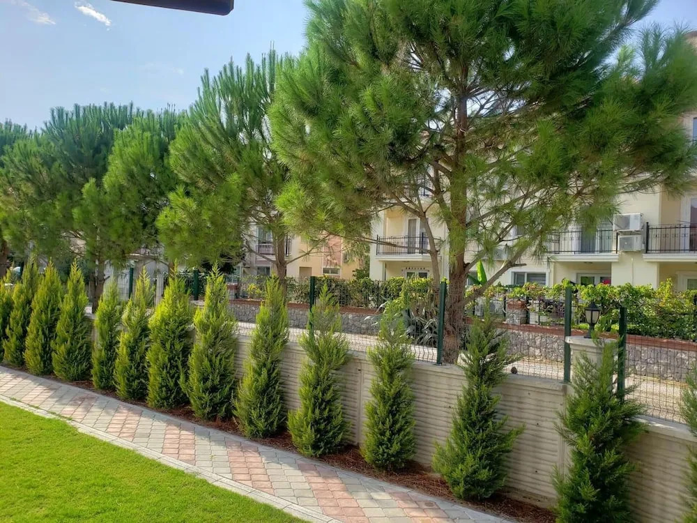Lovely 2 Rooms Apartment With Pool and Air Con