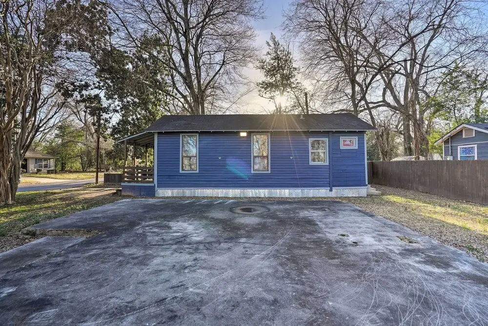 Cozy Shreveport Vacation Rental ~ 4 Mi to Dtwn