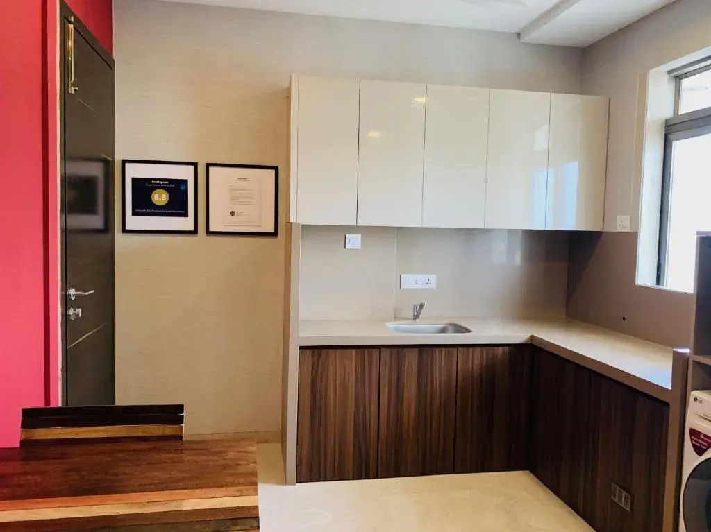 Theory9 Premium Serviced Apartments Khar