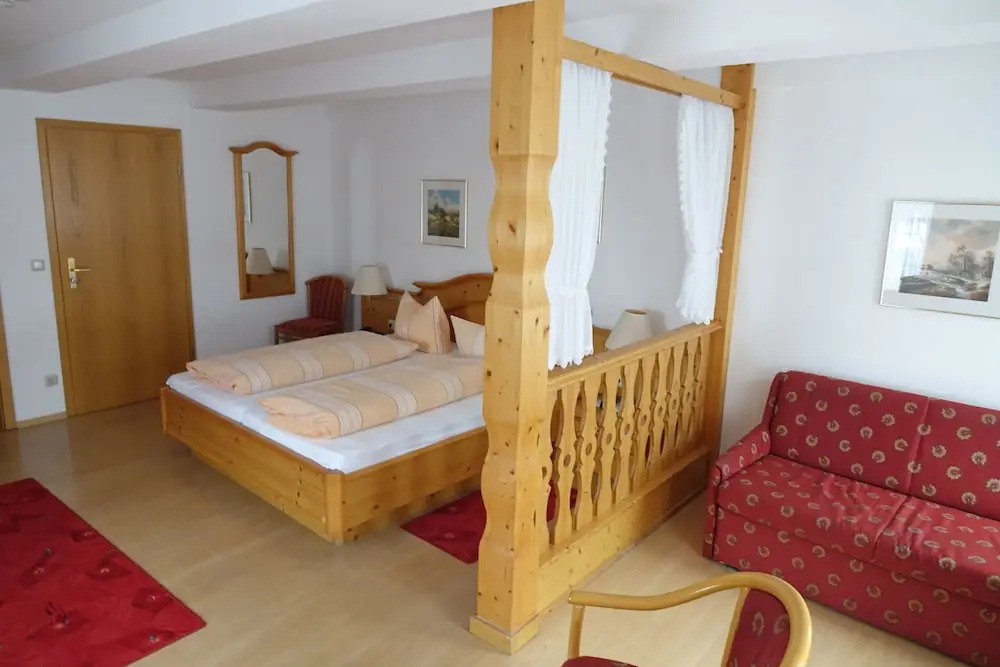 REGIOHOTEL Nicolaiplatz Wernigerode
