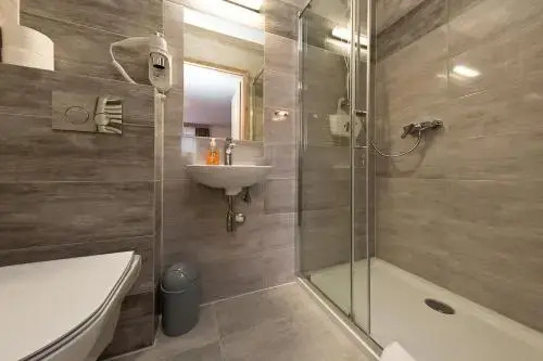 Pokoje Gościnne Kornelia- Jacuzzi, sauna !