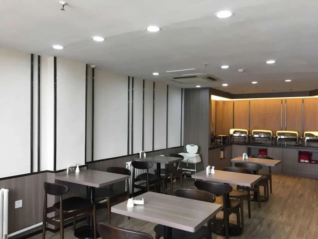 Hanting Hotel Changchun People's Square Jida Second Courtyard