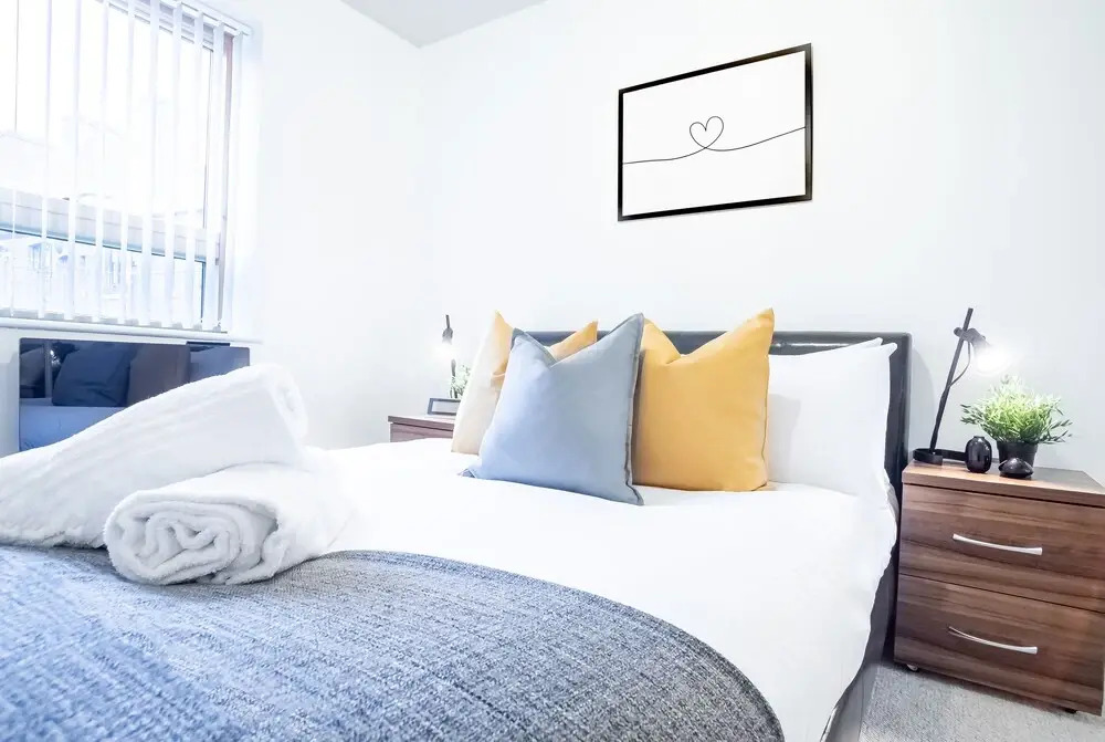 IQuarter Apartment