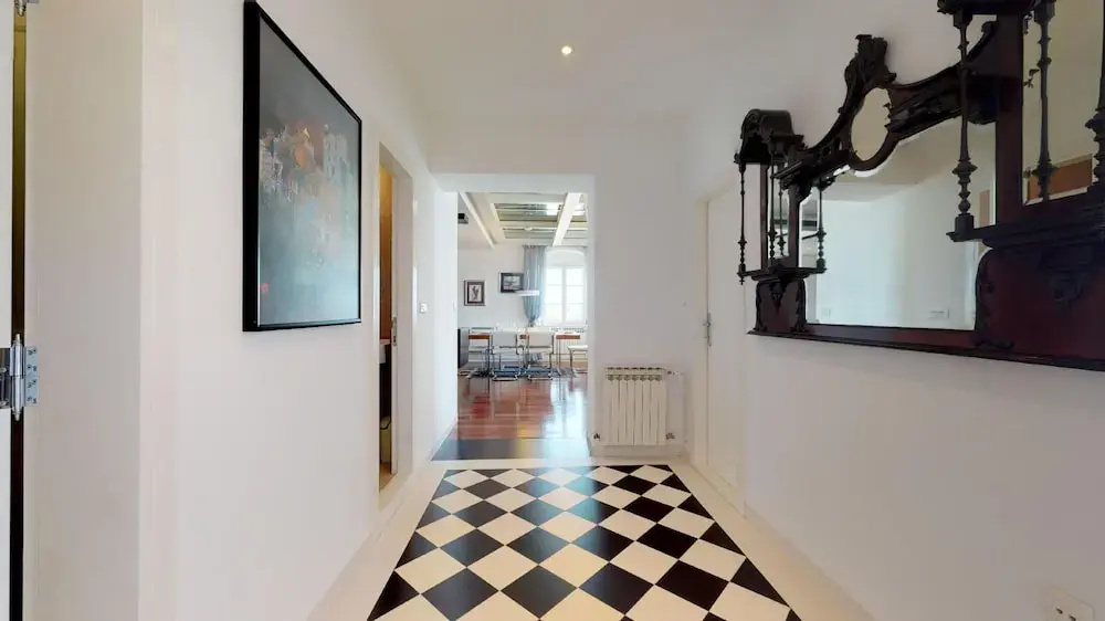 Bajamonti Penthouse in Desković Palace