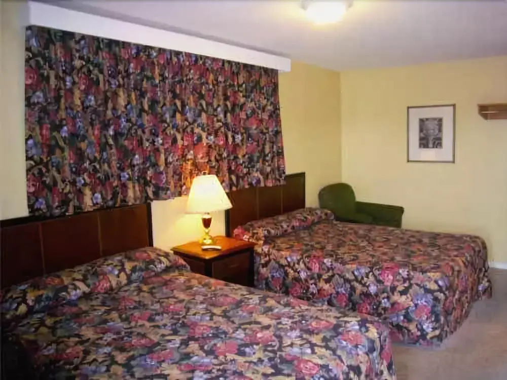 Eastcourt Motel