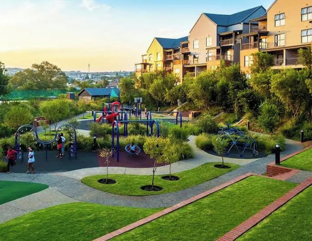 Amazing 2BR 2bath With River View in Waterfall