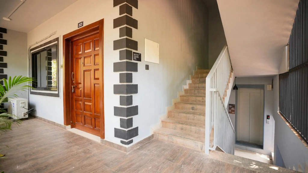 Sort By Stays , Siolim