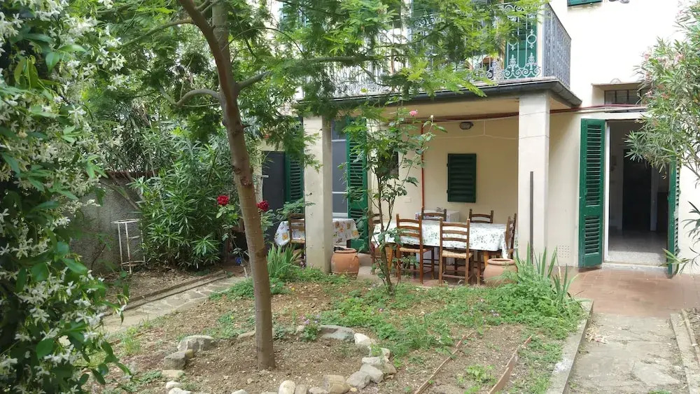 Villa nei fiori
