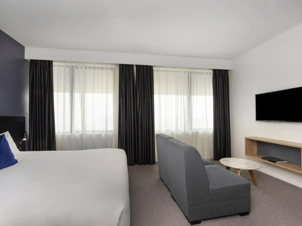 Mantra MacArthur Hotel