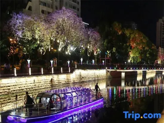 Yunnan Homestay (Kunming Railway Station)