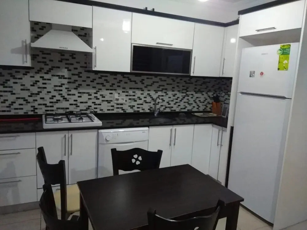 Paddys Apartments, Hisarönü