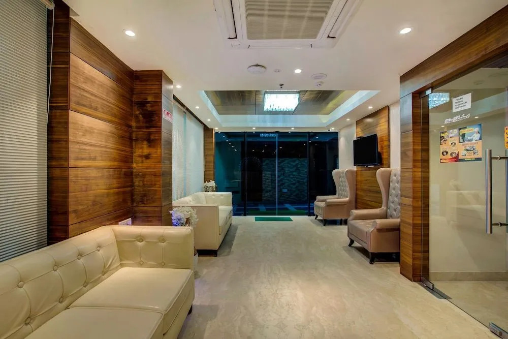 Capital O 16172 Hotel Radiant