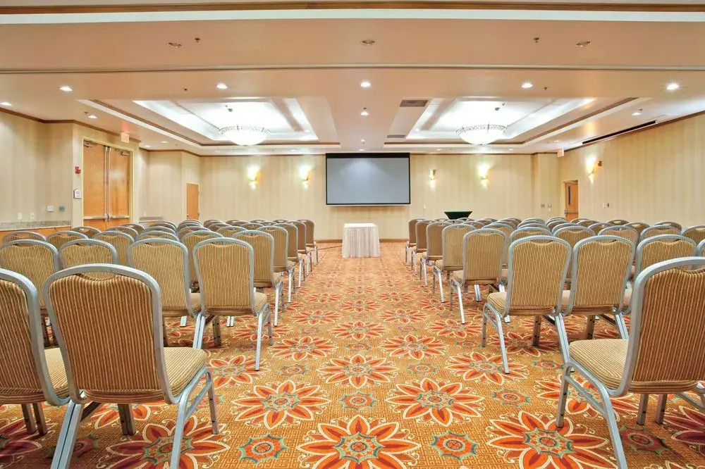 Holiday Inn Richmond-airport