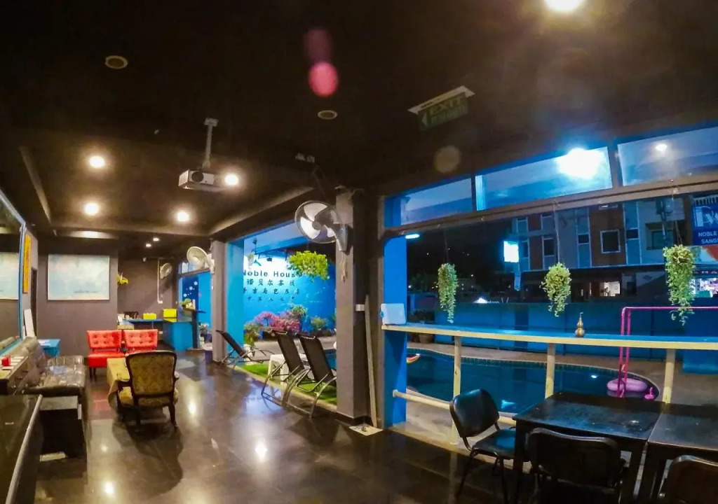 Noble House Patong
