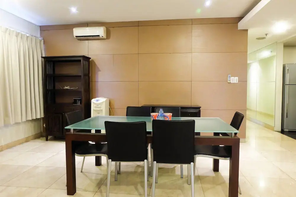 2 Bedroom Park Royale By Travelio