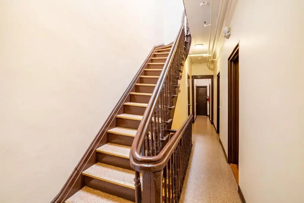 West 30th Street Guest House
