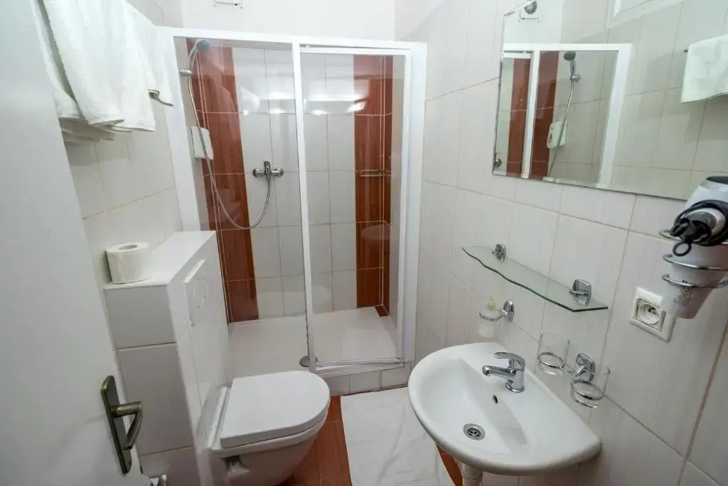 Gremium Apartments
