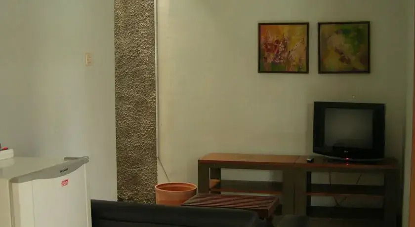 Neina Guest House