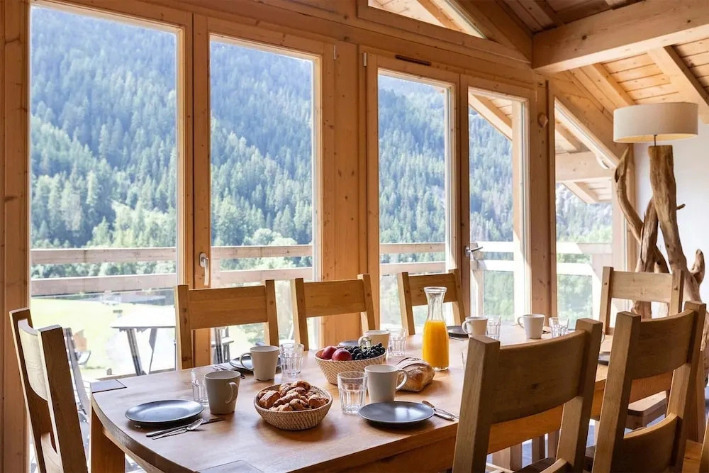 Chalet in Vanoise With Spa and Stunning Views