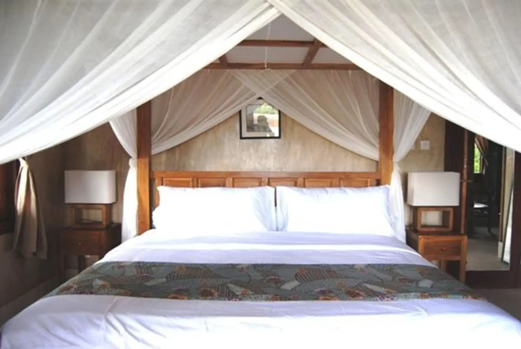 Three Monkeys Villas