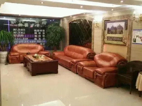 Xingyi Satisfaction 168 Hotel