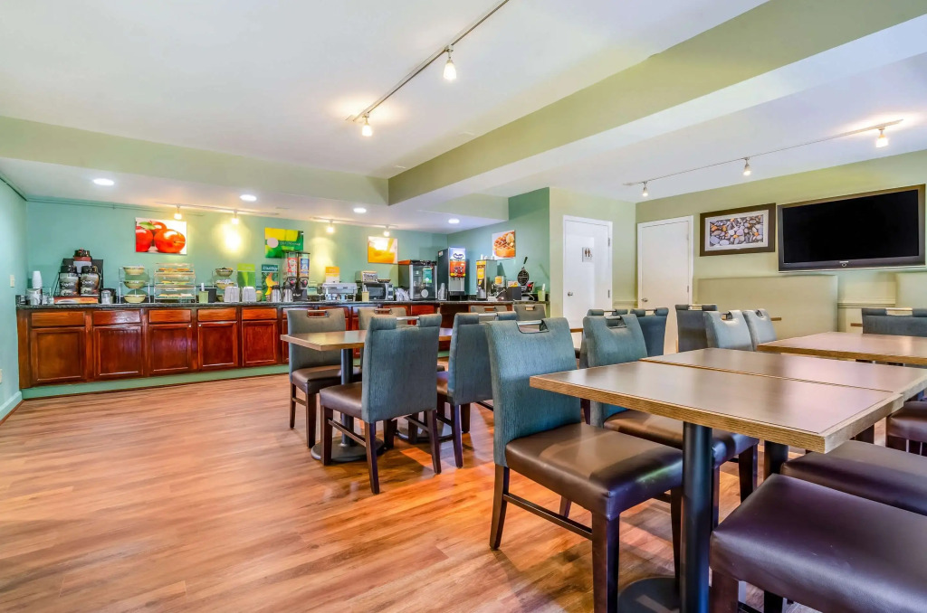 Quality Inn & Suites Creedmoor - Butner