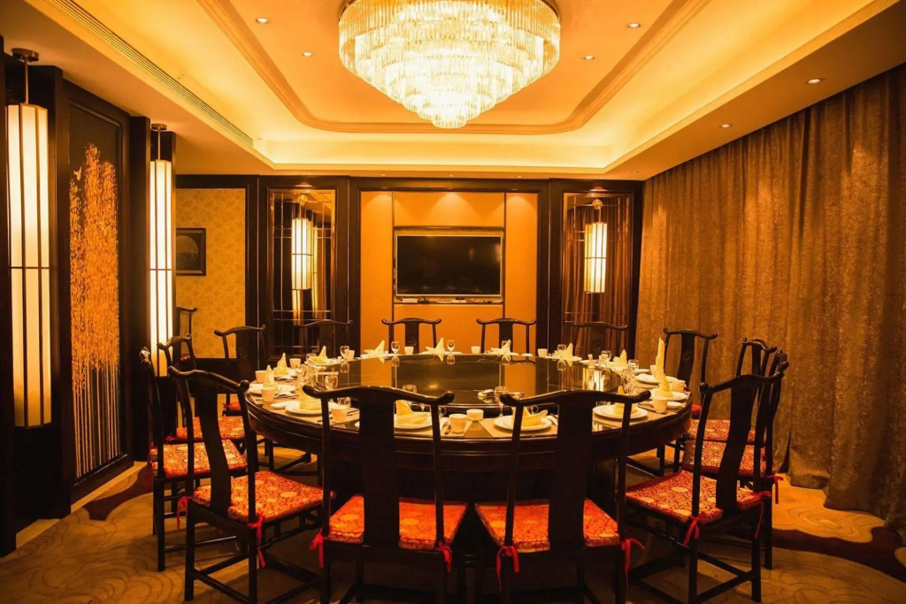 Lincheng Chenguang Hotel