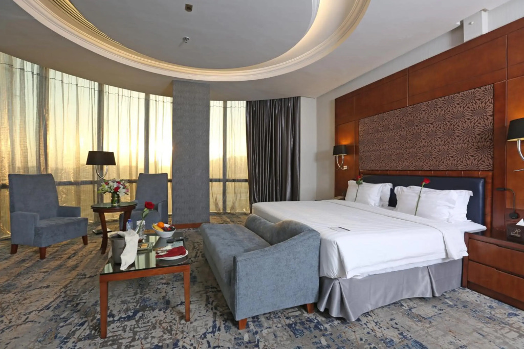 Qaser Alhamra Hotel Riyadh