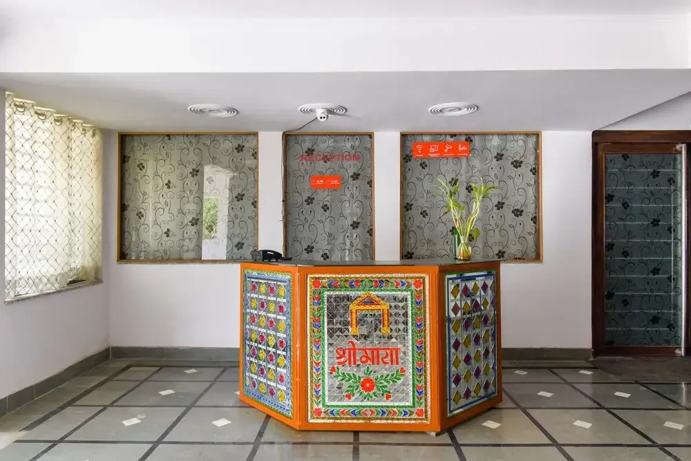 OYO 45329 Hotel Shreemaya
