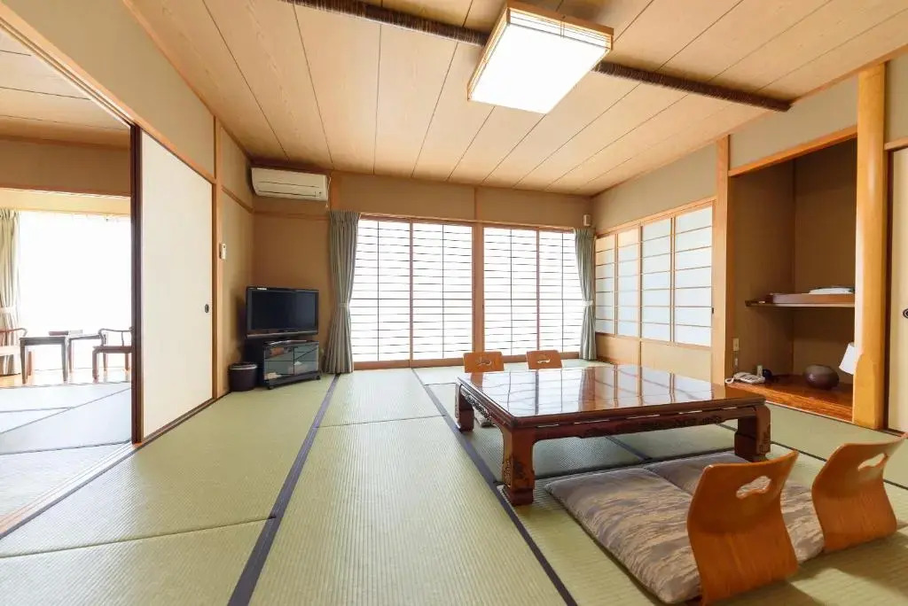 Yufuin Onsen Tsukanoma