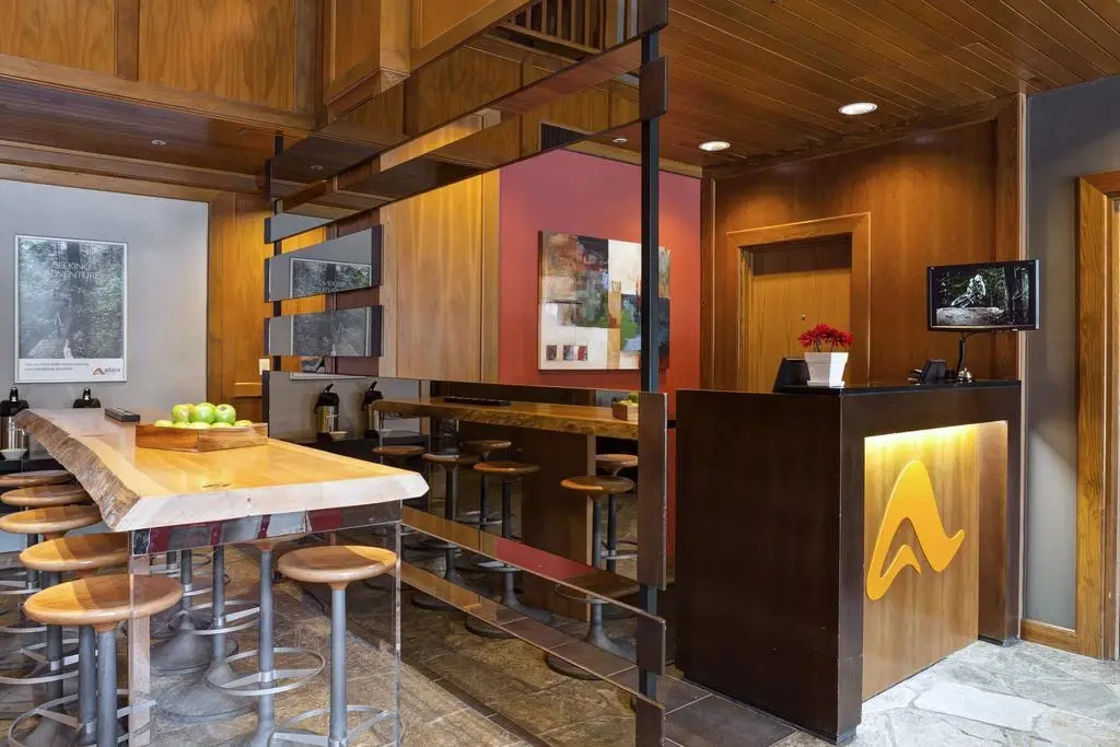 Adara Hotel