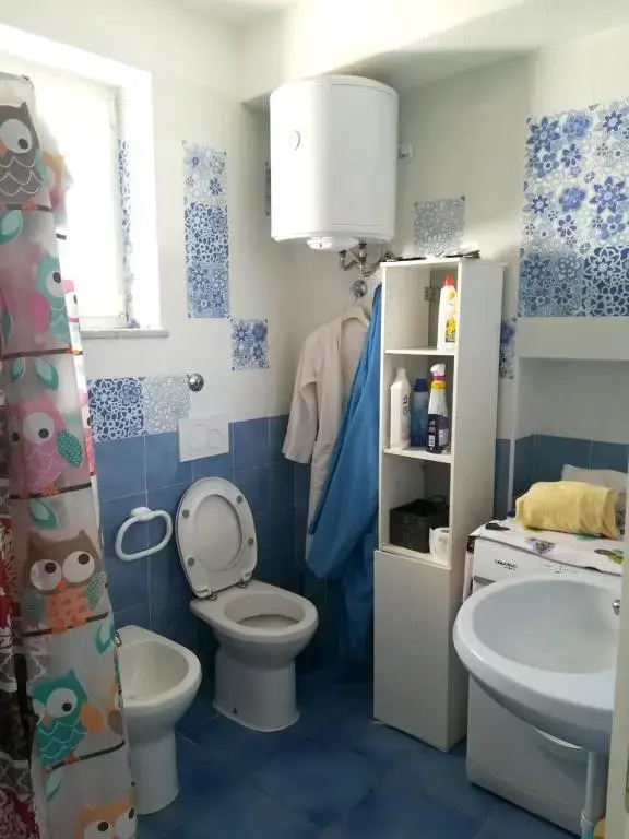 2 bedrooms appartement at Ischia 20 m away from the beach with sea view furnished terrace and wifi